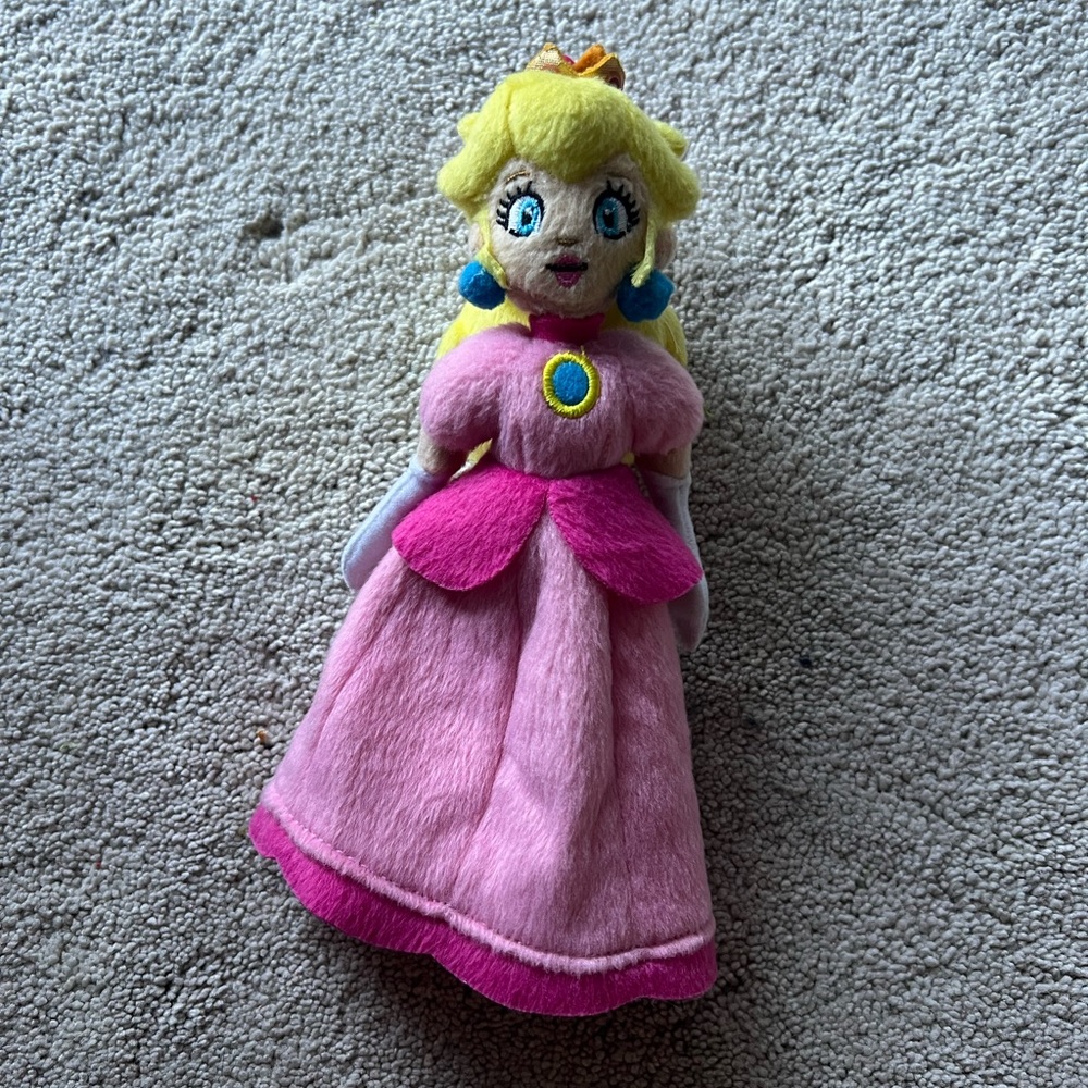 Princess Peach 👑 🍑 Super Mario Plush Keychain Coin Pouch EUC